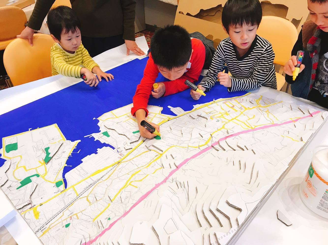 段ボールジオラマ防災授業