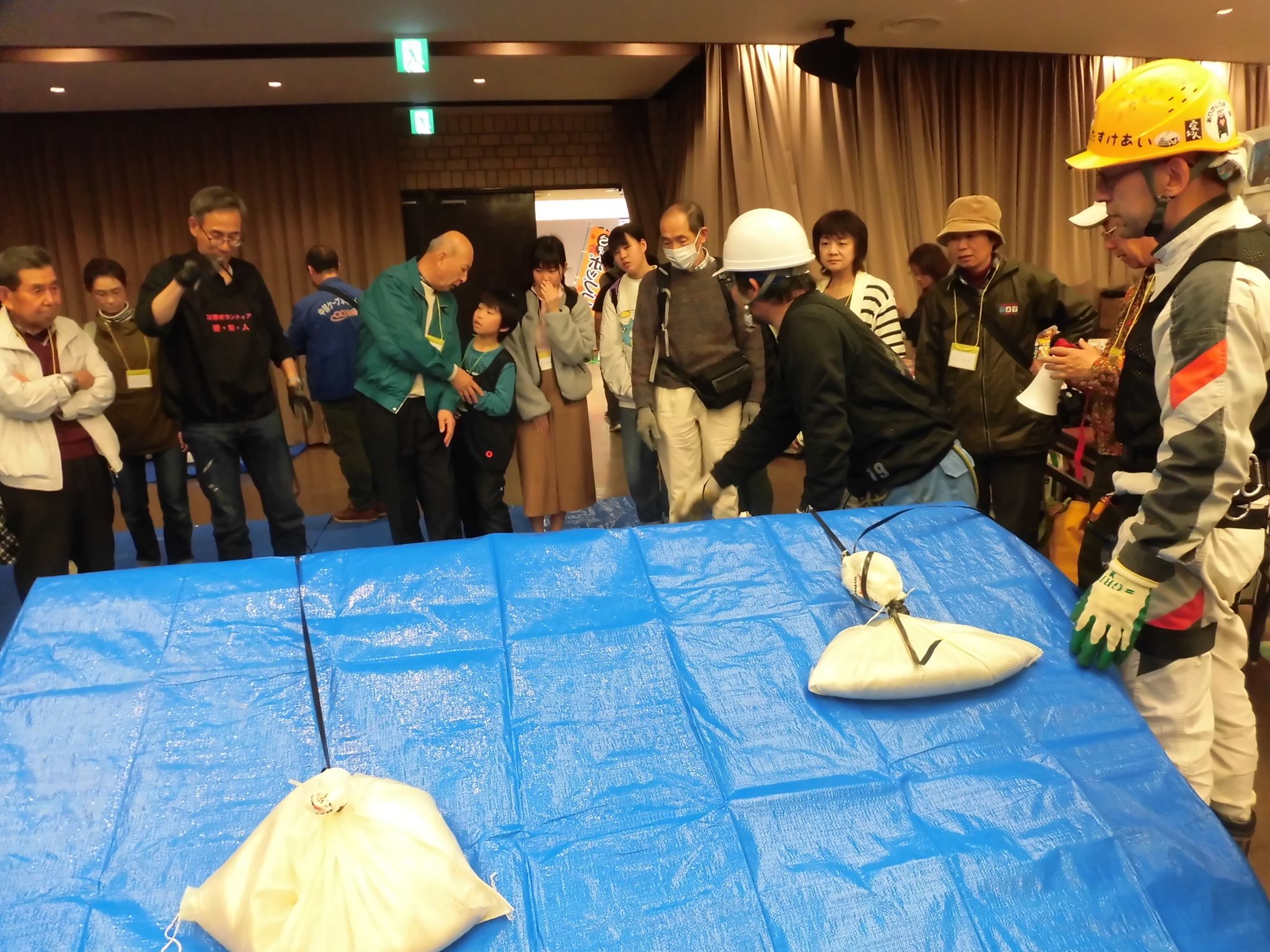 自分でできる！被災屋根の応急処置